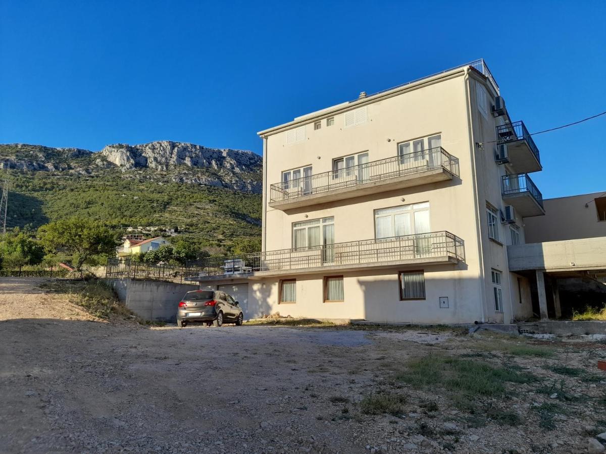 The View Split. Highlight With Roof-Top-Terrace And Pool Kaštela Exteriör bild