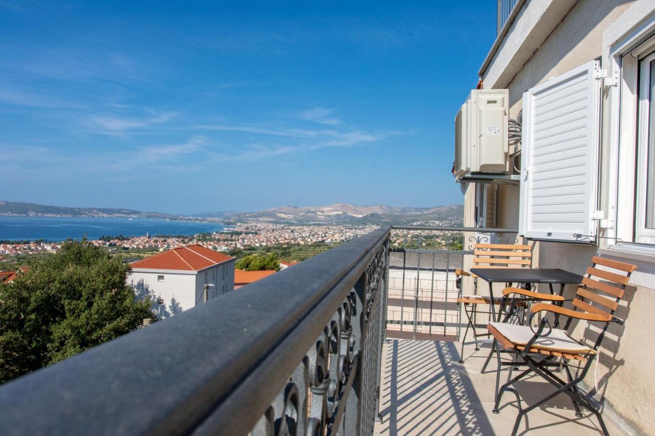 The View Split. Highlight With Roof-Top-Terrace And Pool Kaštela Exteriör bild
